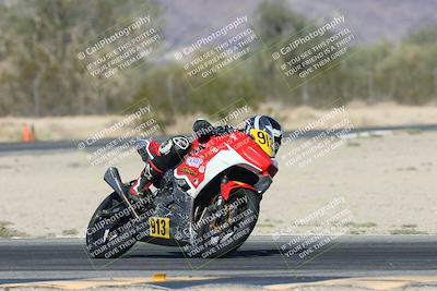 media/Oct-30-2025-Racers Edge (Thu) [[dabbdaf680]]/3-B Group/Session 5 (Turn 6)/